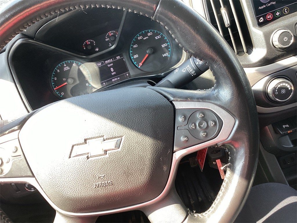Vehicle image 20 of 22
