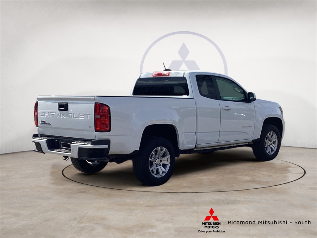 Vehicle image 5 of 22
