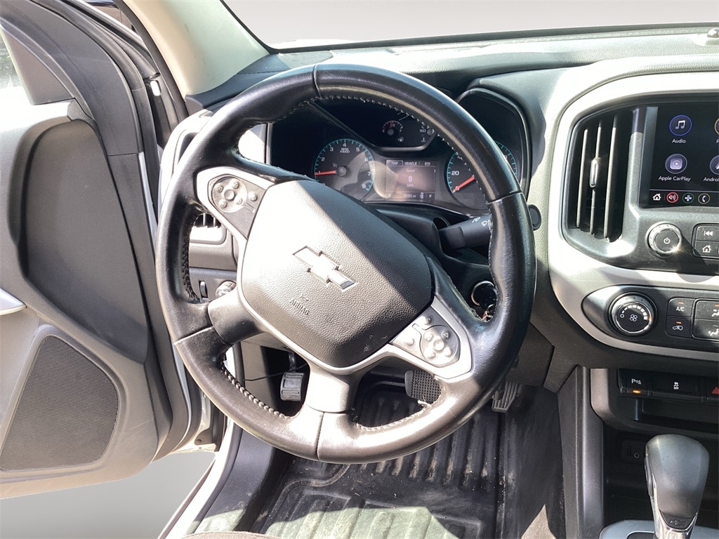 Vehicle image 12 of 22