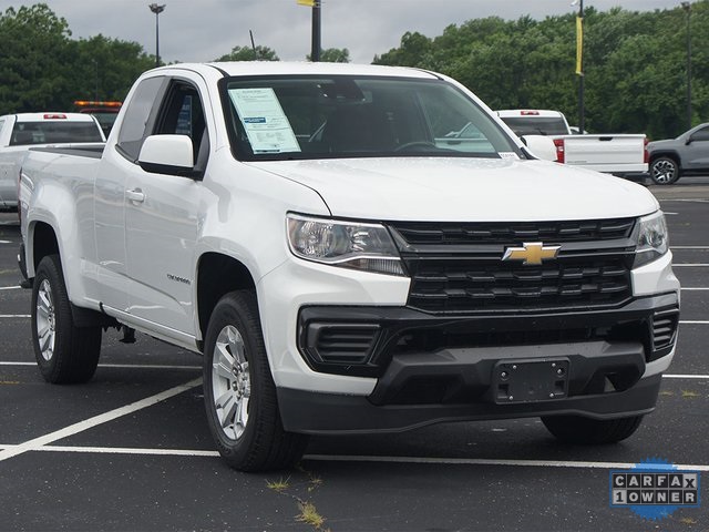 Vehicle image 3 of 26