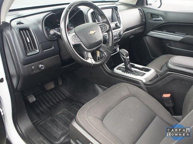 Vehicle image 15 of 26