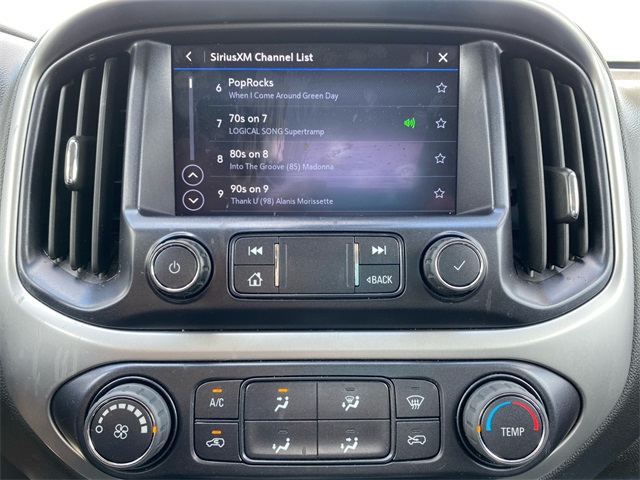 Vehicle image 24 of 37