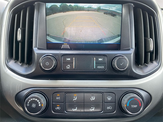 Vehicle image 23 of 37