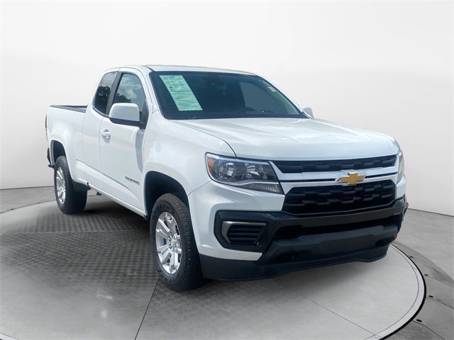 Vehicle image 3 of 37