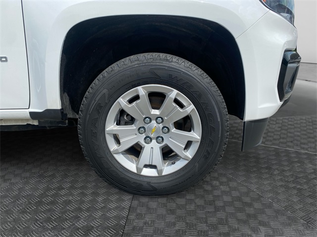 Vehicle image 13 of 37
