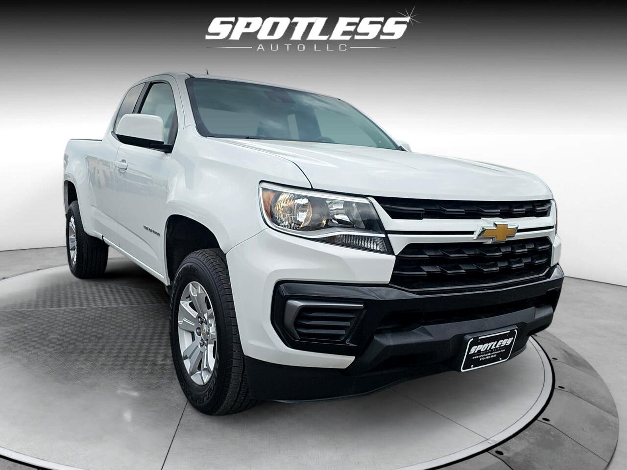 Vehicle image 5 of 26
