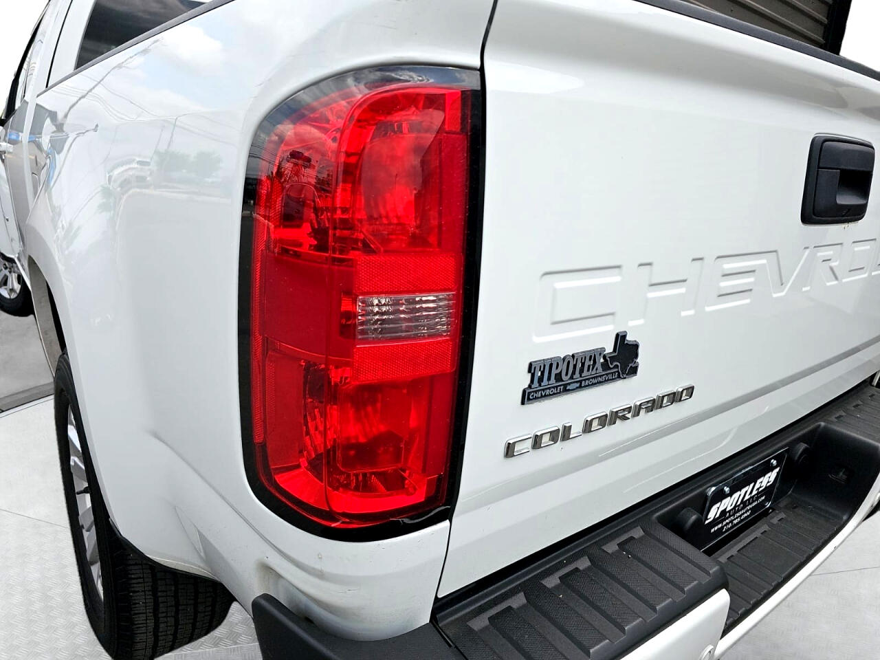 Vehicle image 12 of 26
