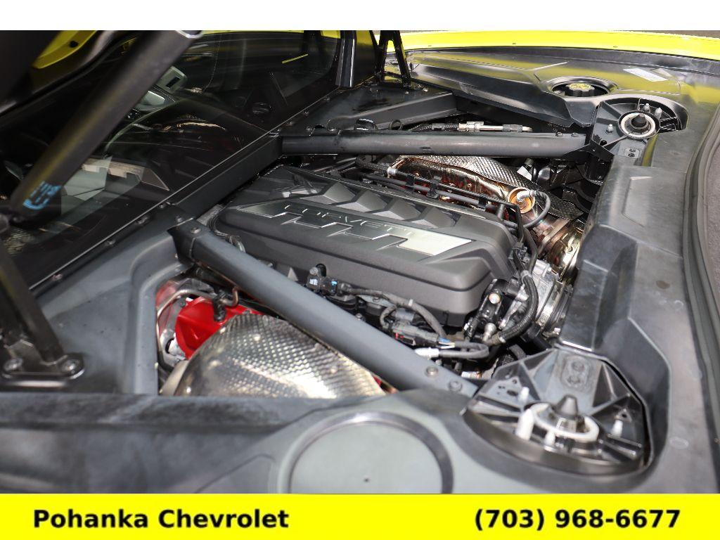 2022 Chevrolet Corvette 2LT Image 10 of 35