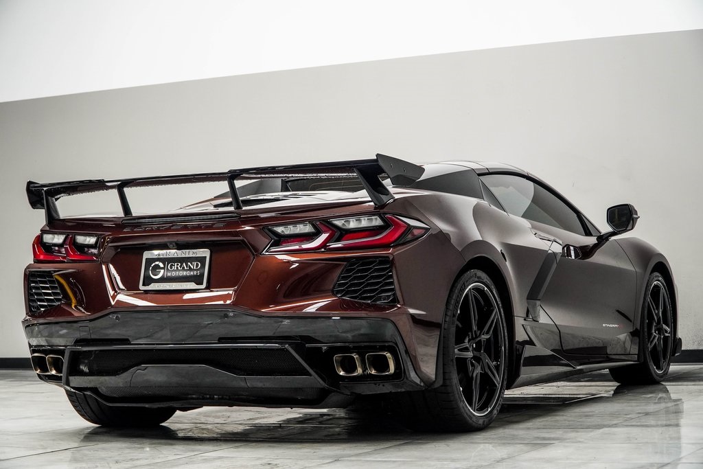 Vehicle image 6 of 48