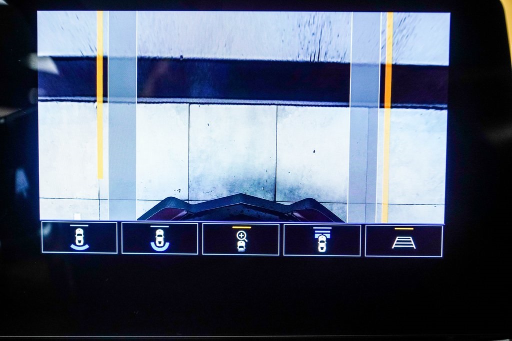 Vehicle image 26 of 48