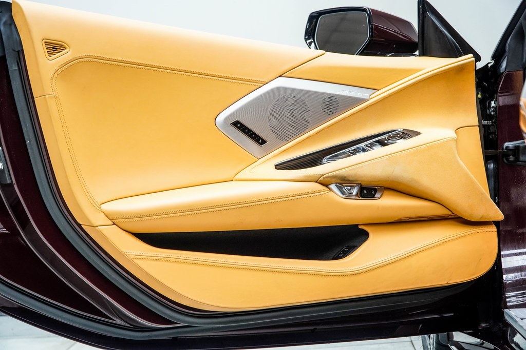 Vehicle image 34 of 48
