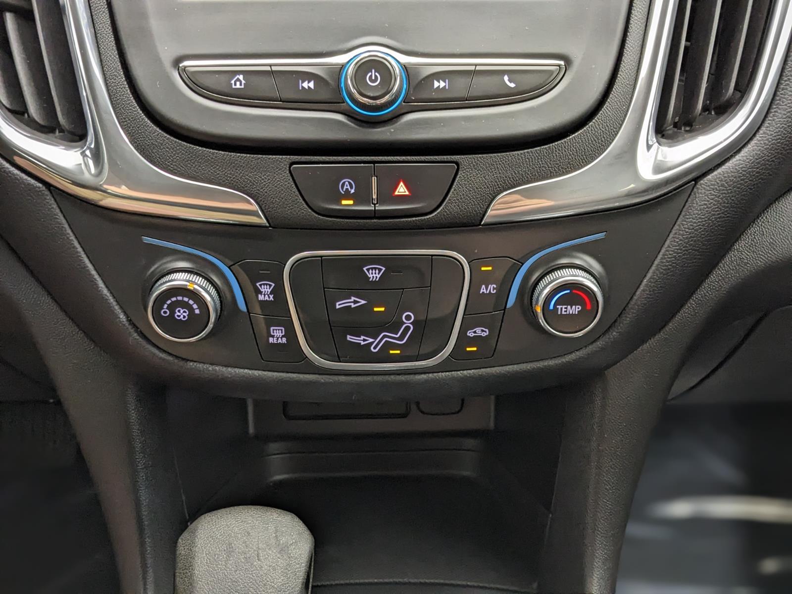 Vehicle image 24 of 28
