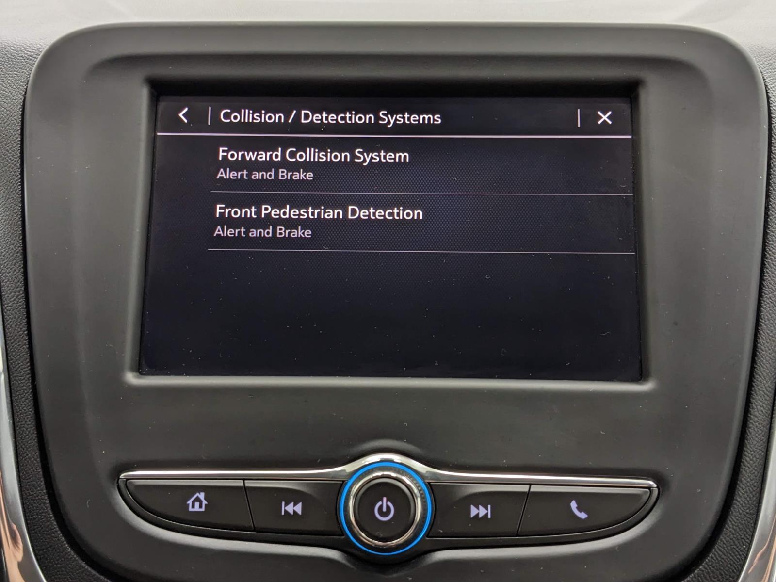 Vehicle image 21 of 28