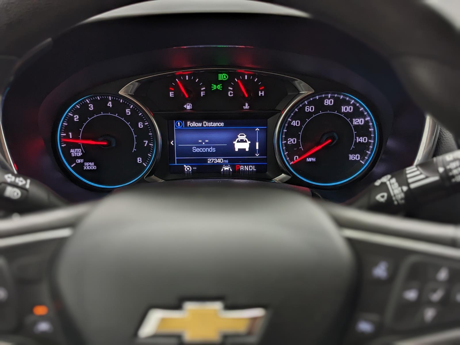 Vehicle image 17 of 28