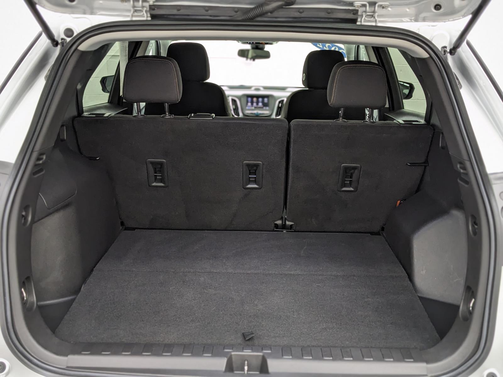 Vehicle image 7 of 28