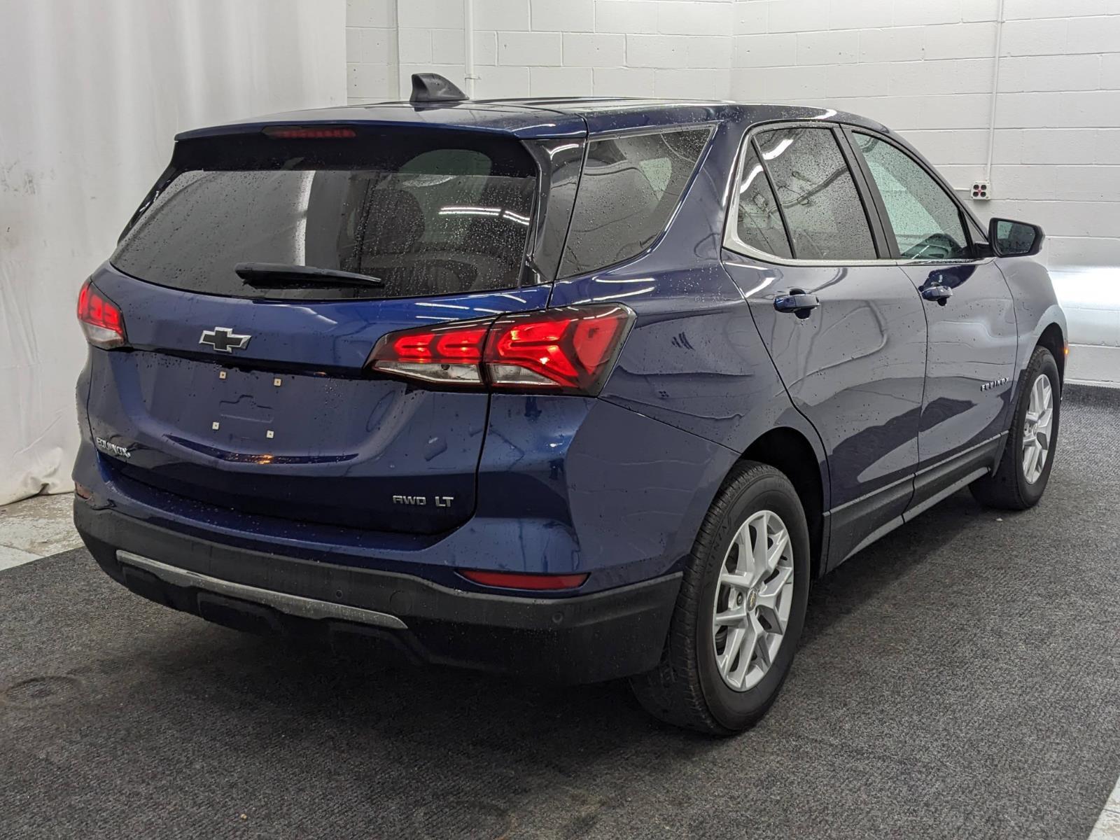 Vehicle image 4 of 31