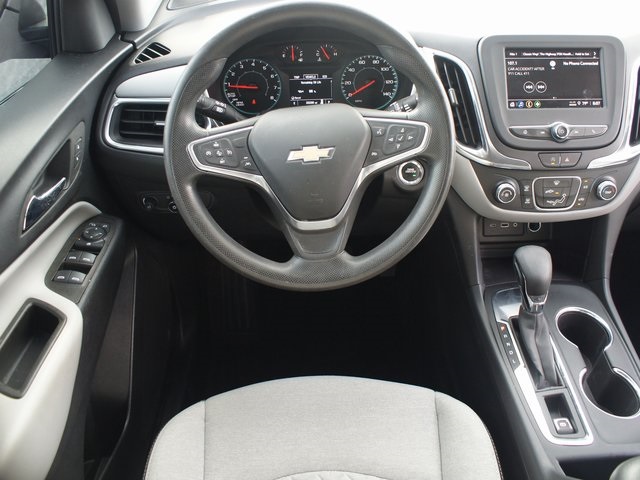 Vehicle image 10 of 24