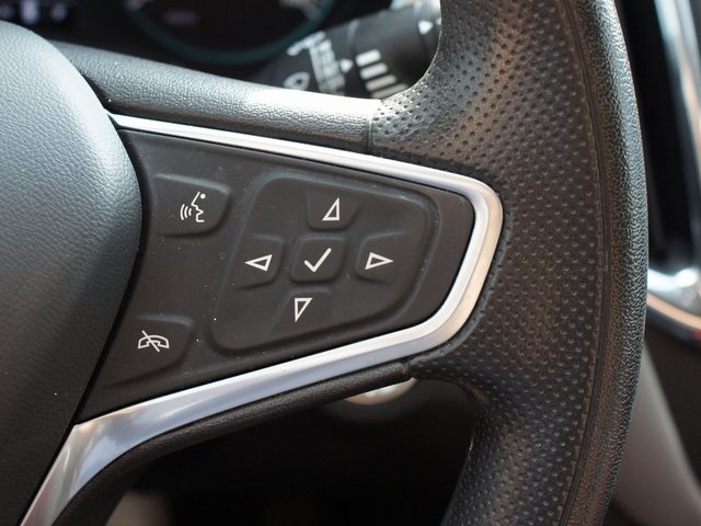 Vehicle image 23 of 24