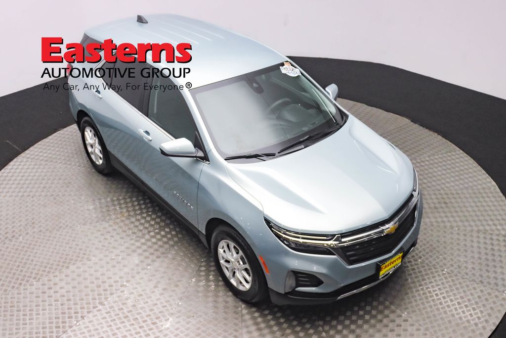 Vehicle image 15 of 62