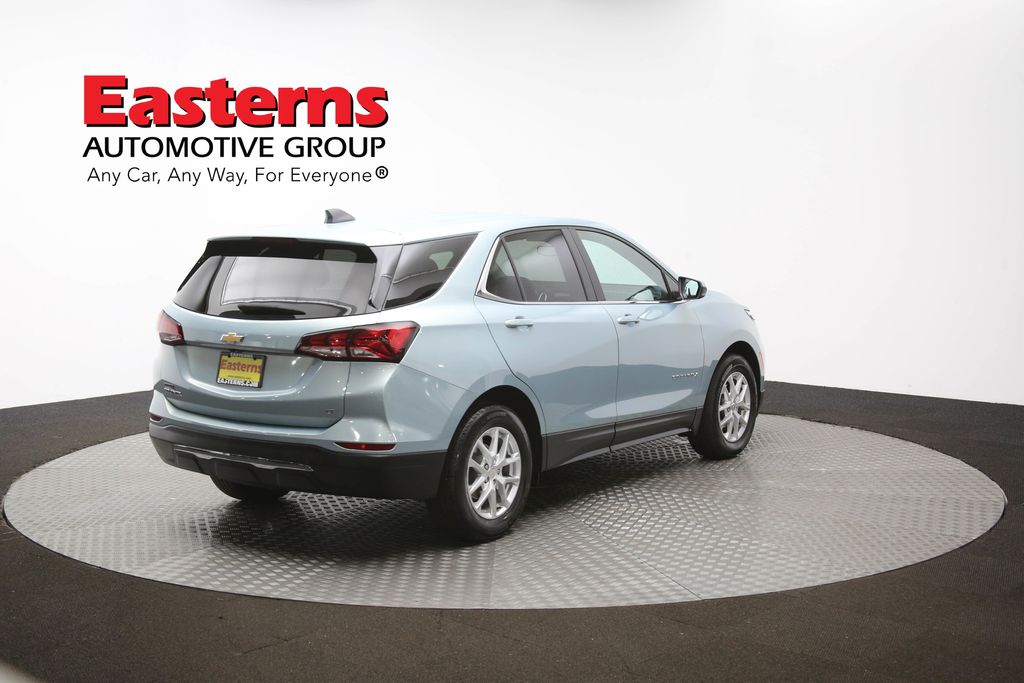 Vehicle image 20 of 62