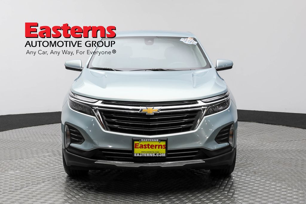 Vehicle image 9 of 62
