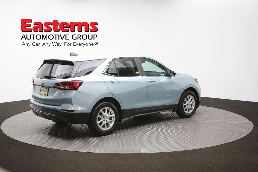 Vehicle image 25 of 62