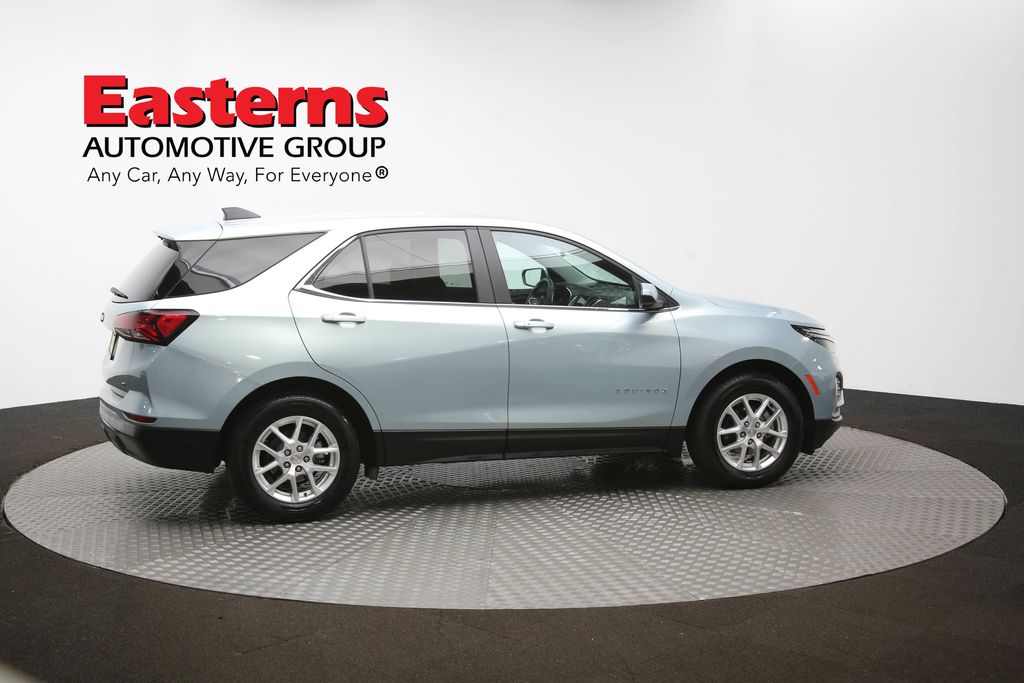 Vehicle image 23 of 62