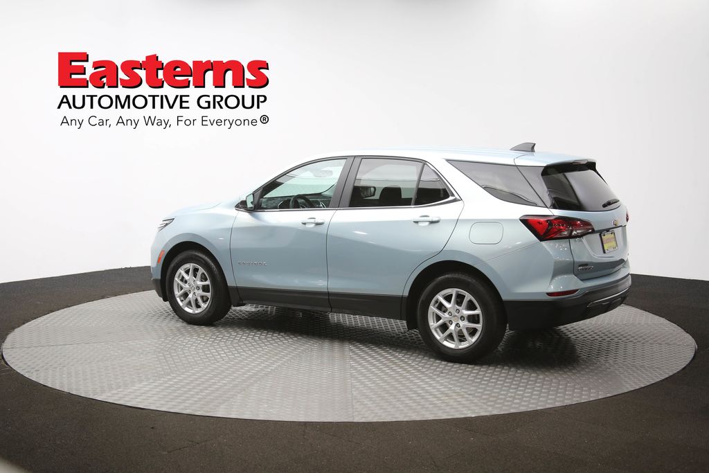 Vehicle image 34 of 62