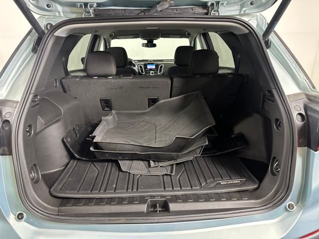 Vehicle image 10 of 29