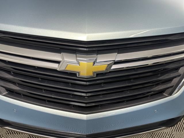 Vehicle image 25 of 29