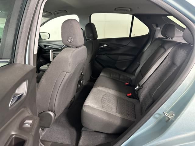 Vehicle image 13 of 29