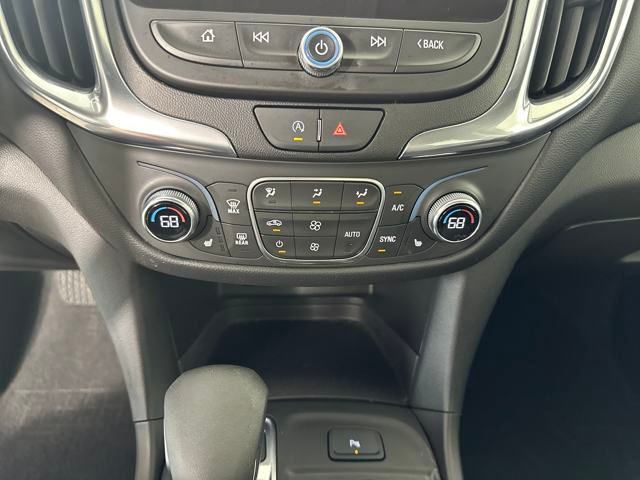 Vehicle image 26 of 29