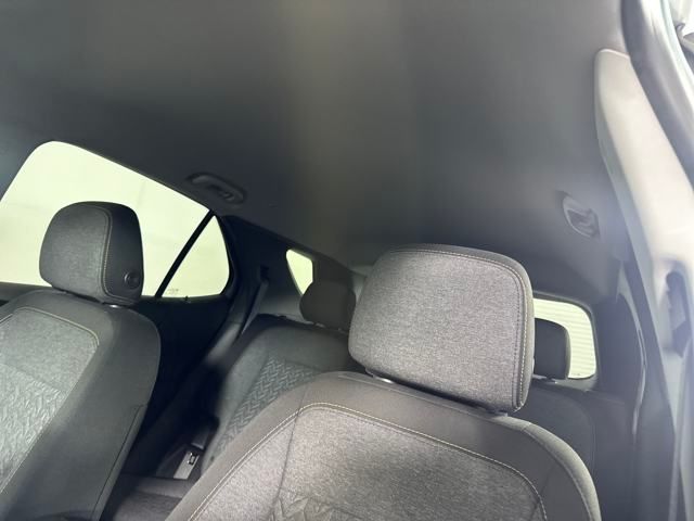 Vehicle image 14 of 29