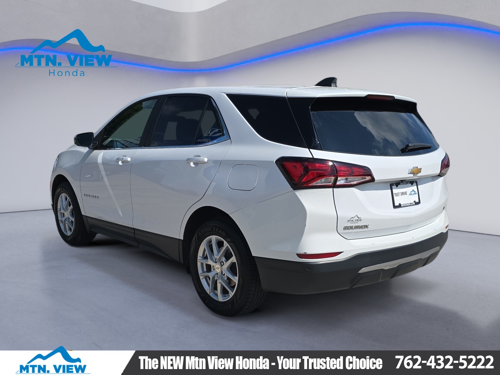 Vehicle image 6 of 33