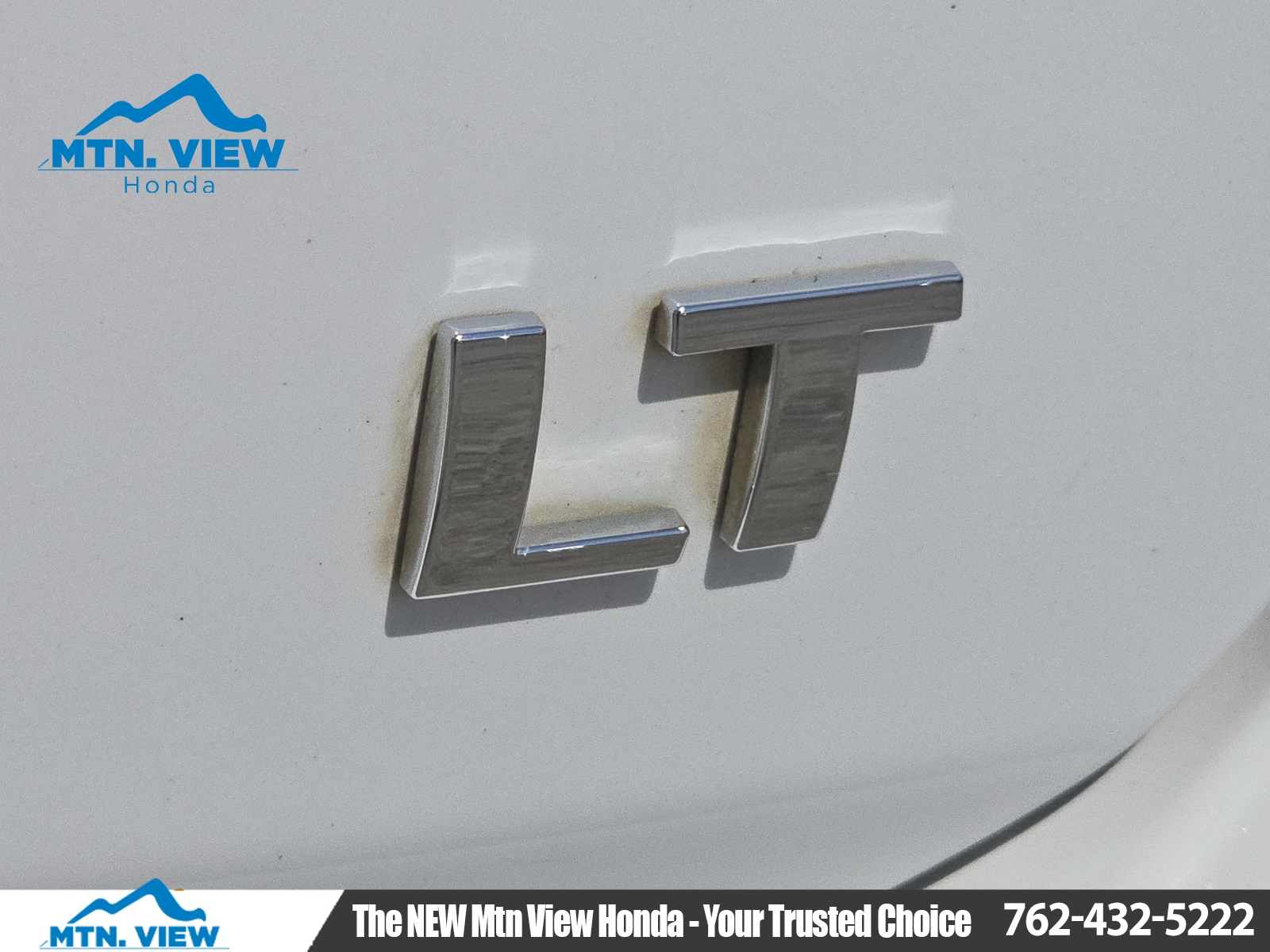 Vehicle image 15 of 33