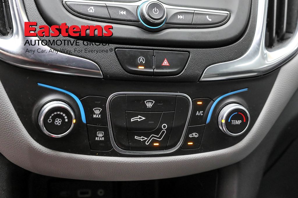 Vehicle image 49 of 61