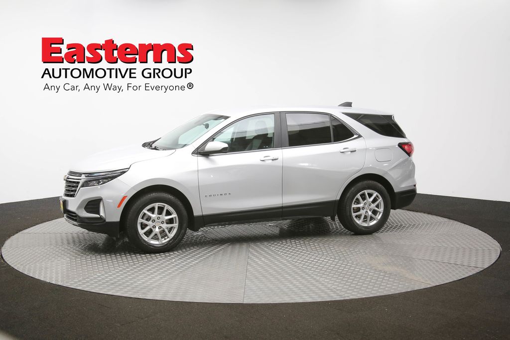 Vehicle image 3 of 61