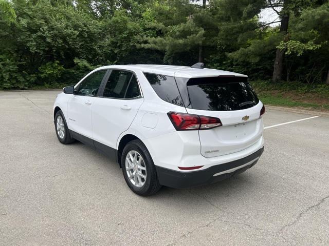 Vehicle image 7 of 28