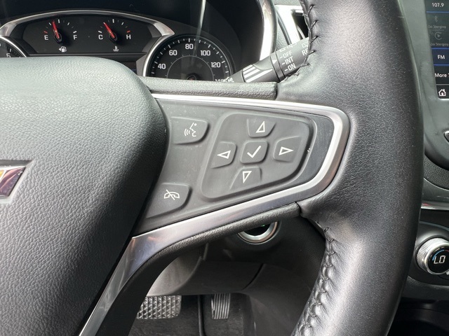 Vehicle image 16 of 28