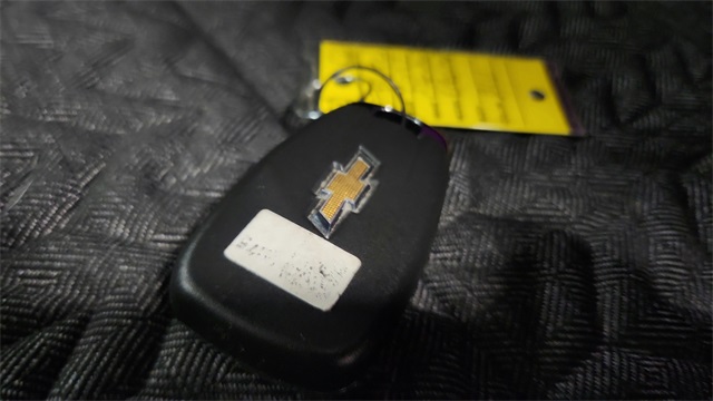 Vehicle image 16 of 26