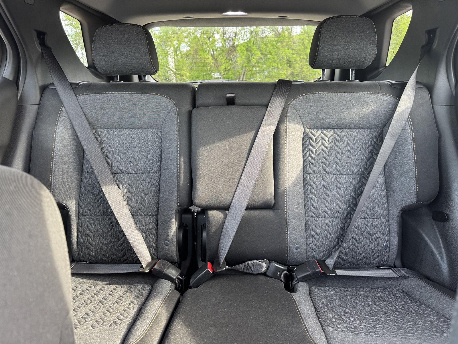 Vehicle image 21 of 22