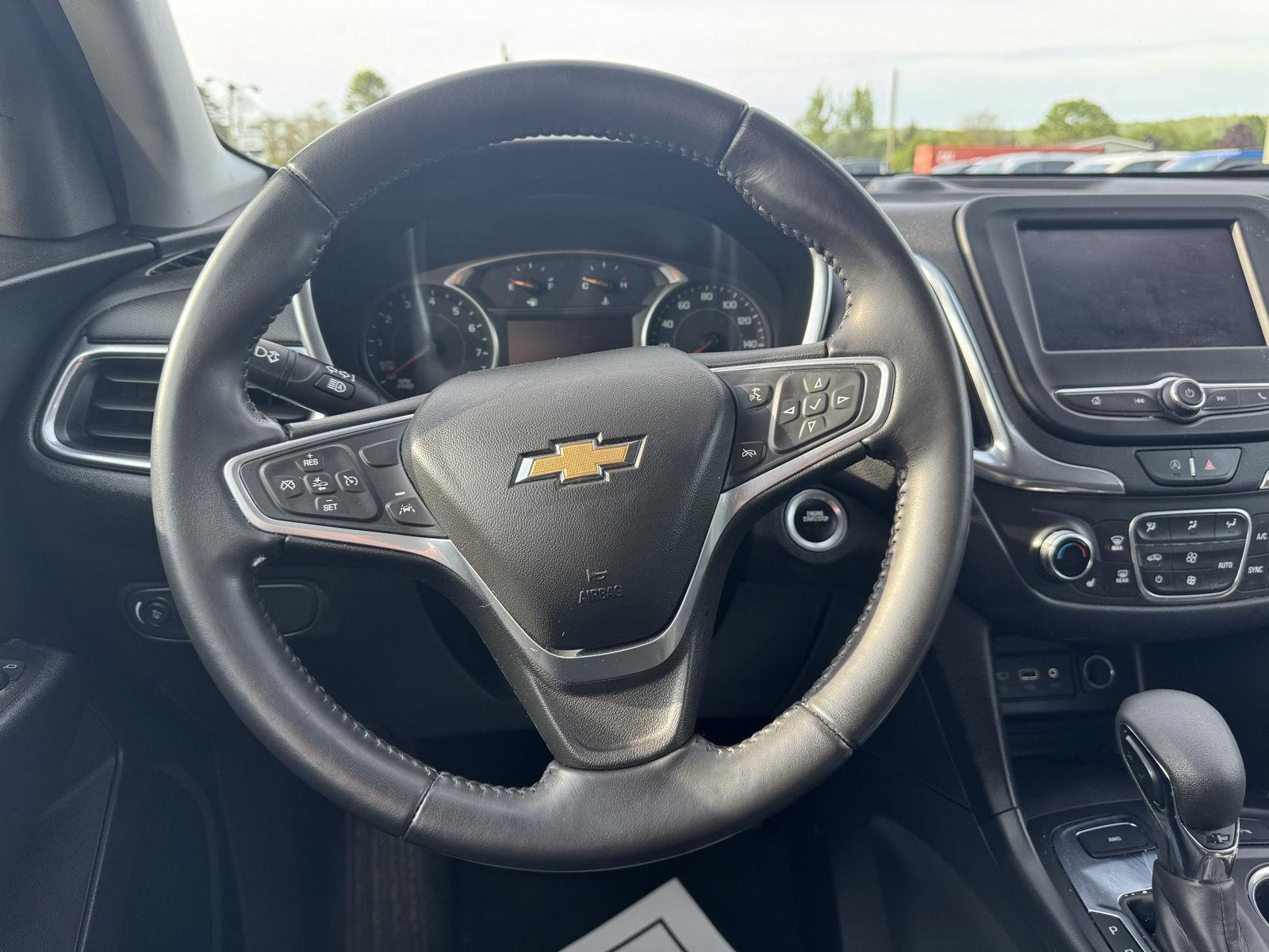 Vehicle image 14 of 22