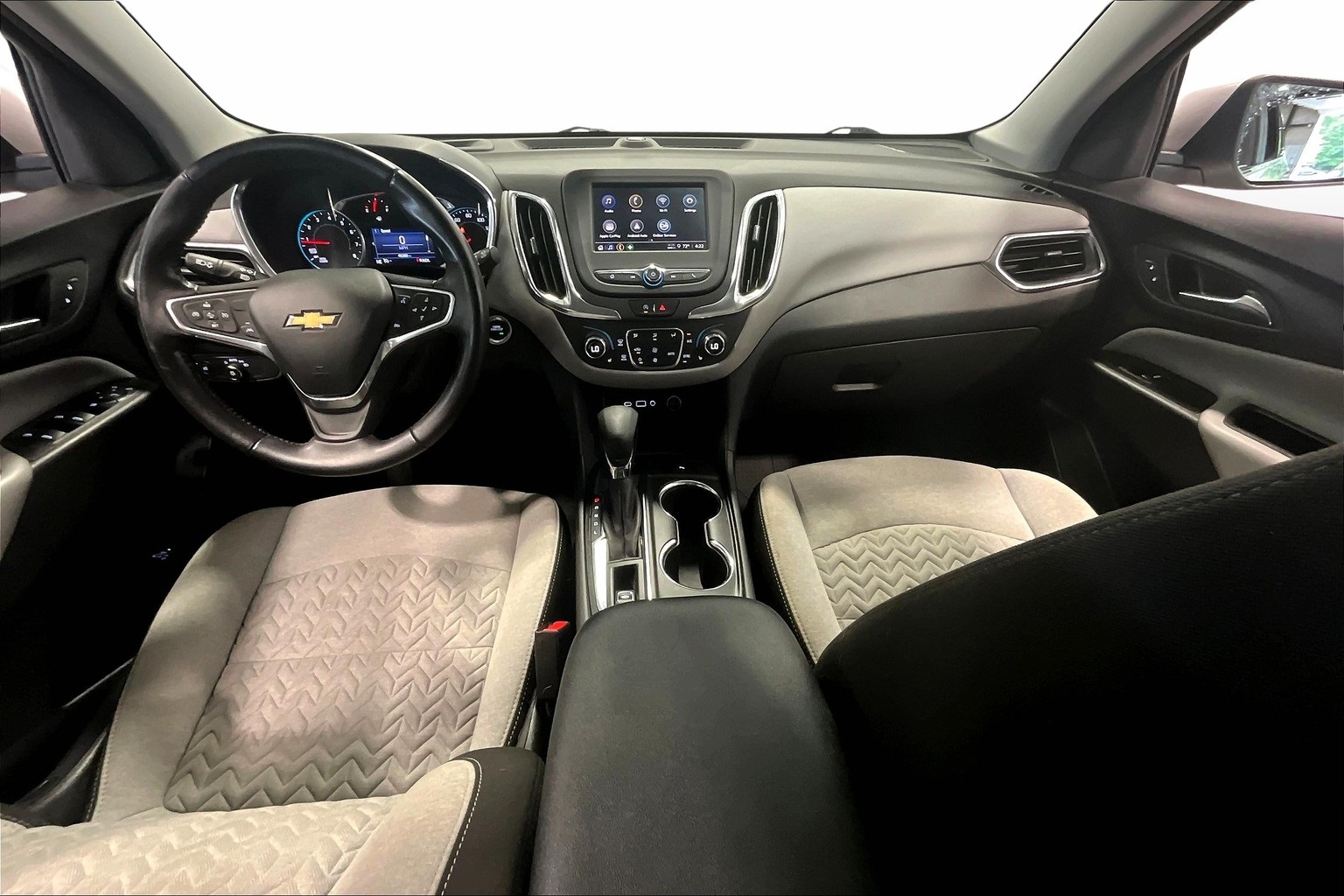 Vehicle image 13 of 30