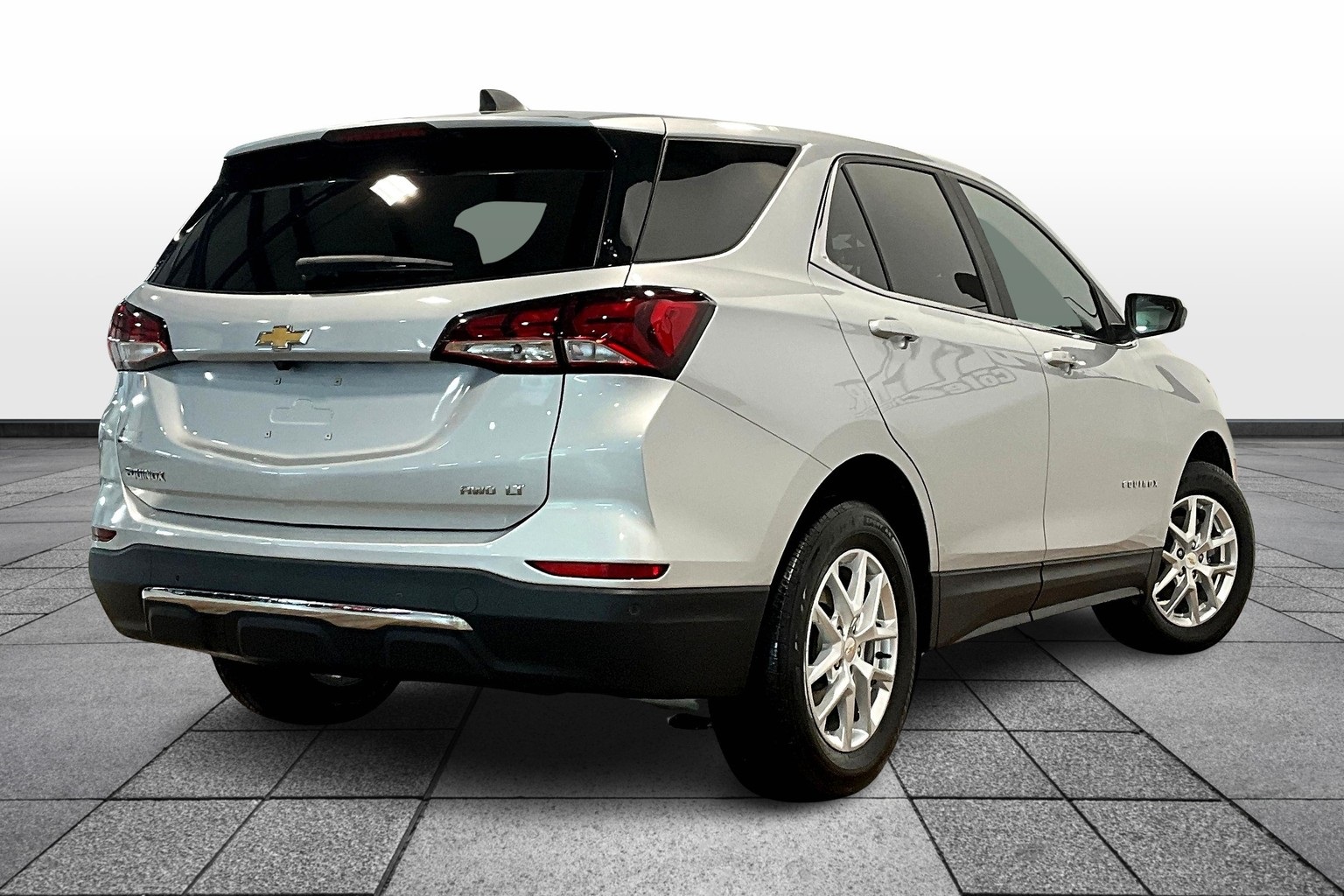 Vehicle image 4 of 30