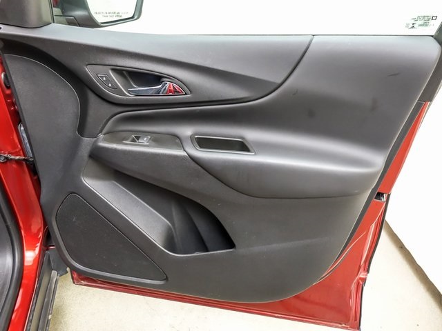 Vehicle image 28 of 31