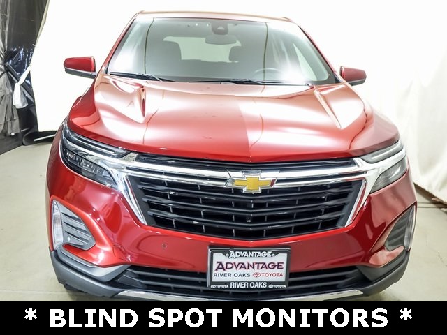 Vehicle image 2 of 31