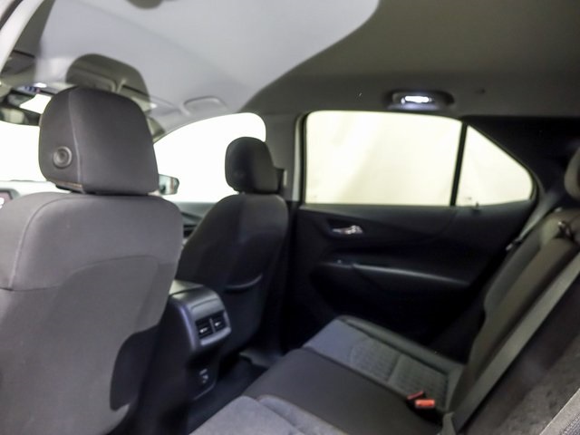 Vehicle image 11 of 31
