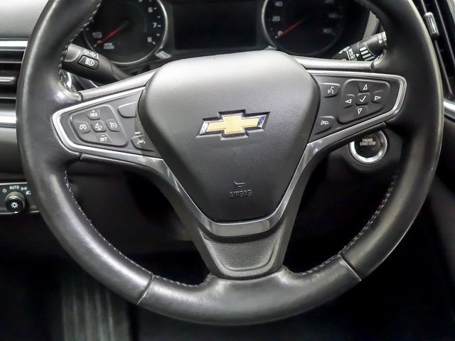 Vehicle image 14 of 31