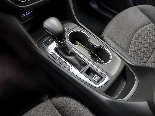 Vehicle image 22 of 31