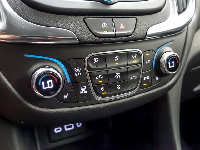 Vehicle image 21 of 31